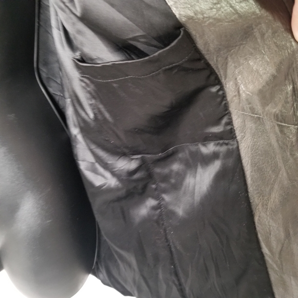 Elie Tahari metallic leather leather jacket Size Small - Picture 7 of 10